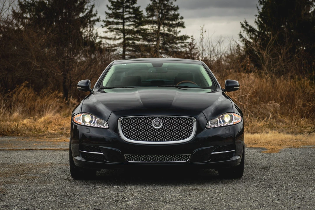 2012 Jaguar X351 XJ - Image 18 of 31
