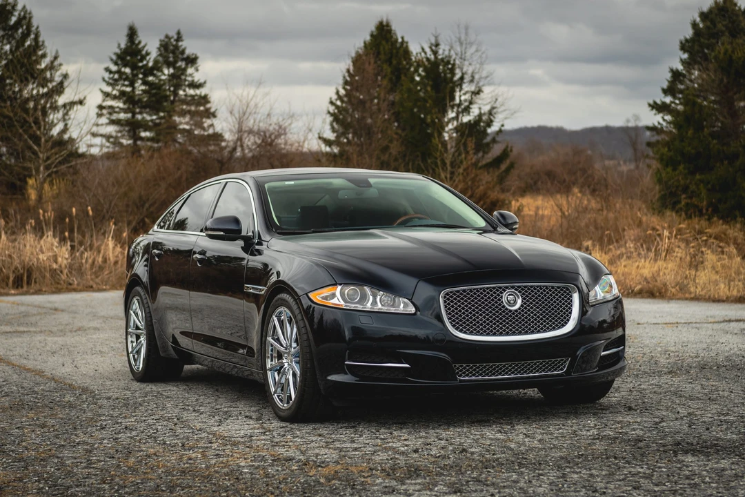 2012 Jaguar X351 XJ - Image 19 of 31