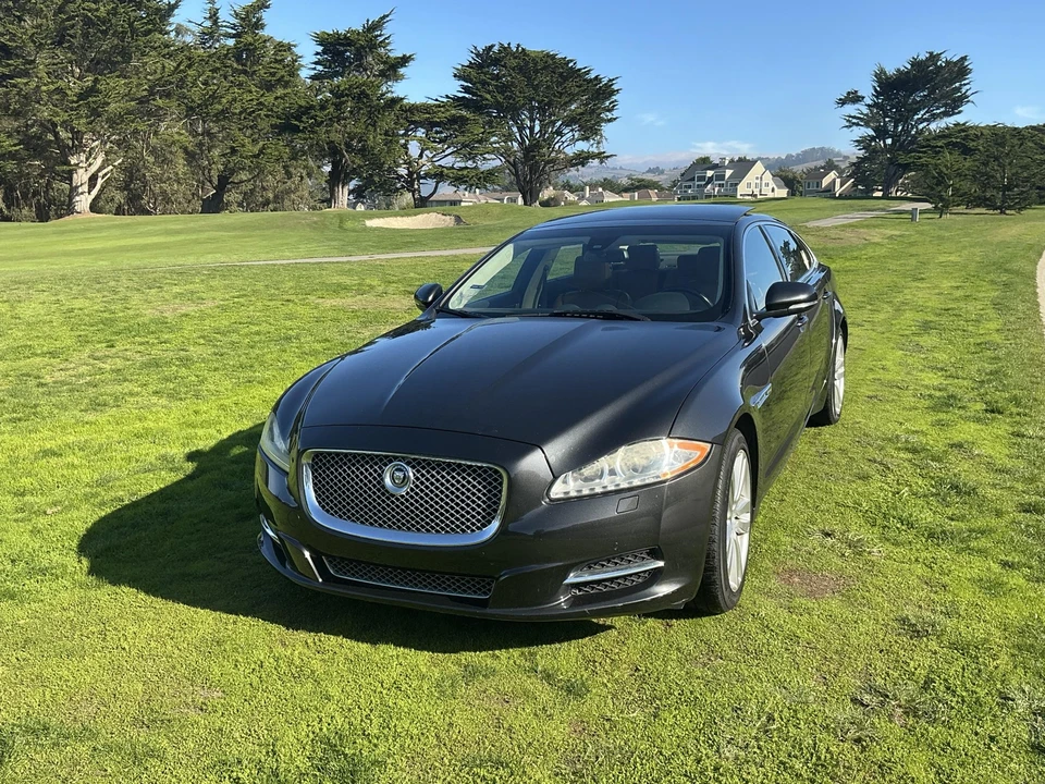 2012 Jaguar X351 XJ - Image 2 of 31