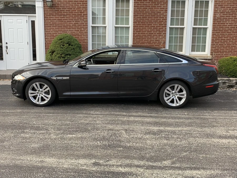 2012 Jaguar X351 XJ - Image 2 of 8