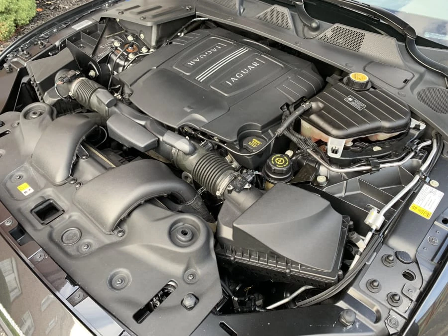 2012 Jaguar X351 XJ - Image 7 of 8