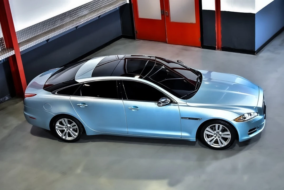 2012 Jaguar X351 XJ - Image 14 of 30