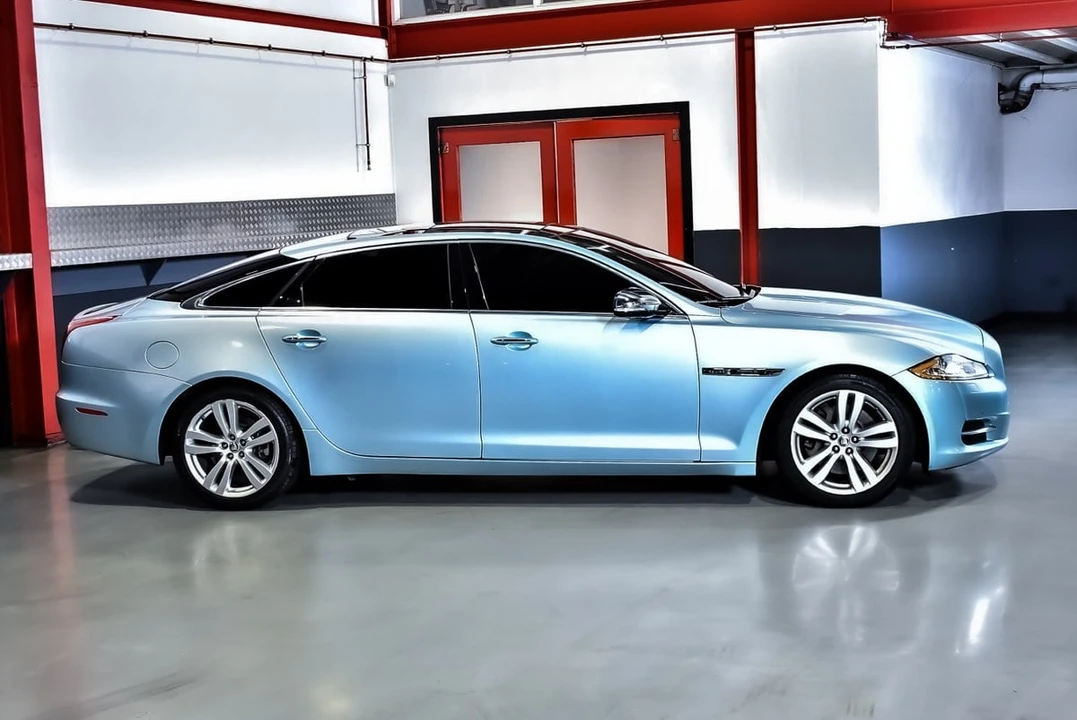 2012 Jaguar X351 XJ - Image 9 of 30