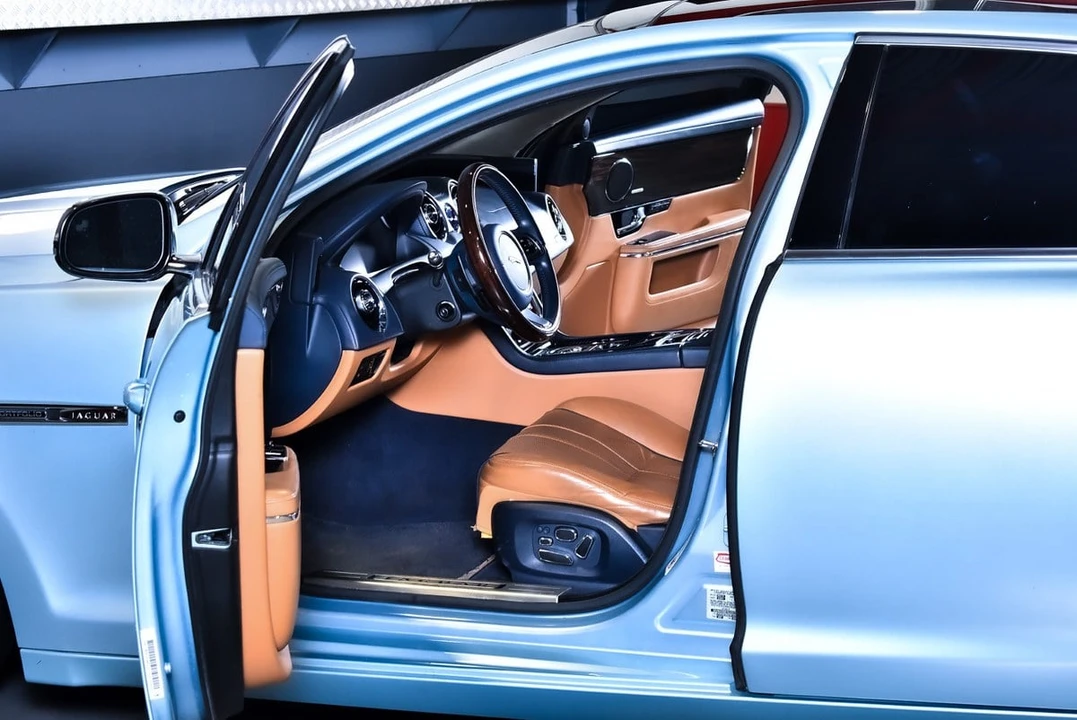 2012 Jaguar X351 XJ - Image 29 of 30
