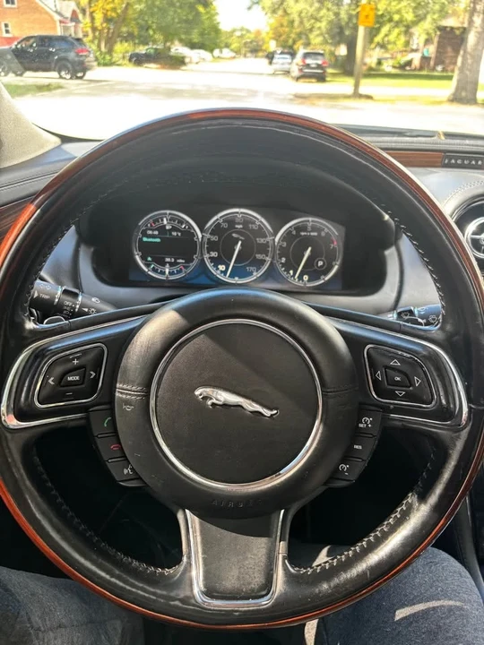 2012 Jaguar X351 XJ - Image 14 of 17