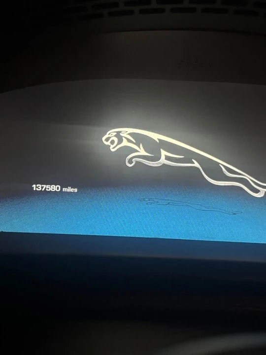 2012 Jaguar X351 XJ - Image 17 of 17