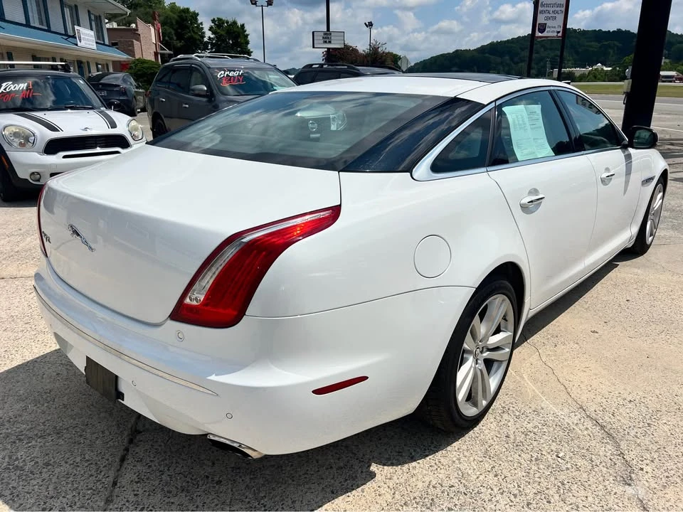 2012 Jaguar X351 XJ - Image 4 of 18