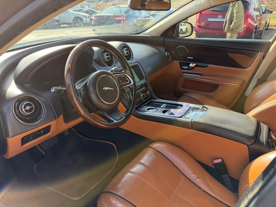 2012 Jaguar X351 XJ - Image 3 of 7