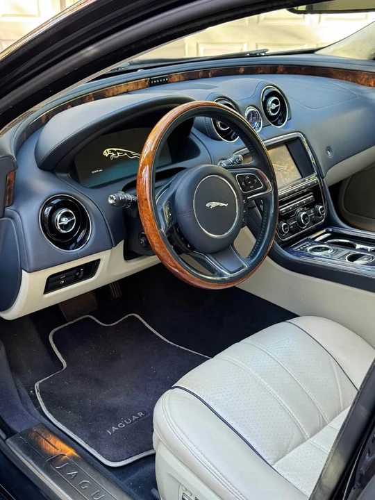 2012 Jaguar X351 XJ - Image 9 of 14