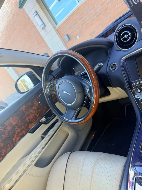 2012 Jaguar X351 XJ - Image 4 of 9