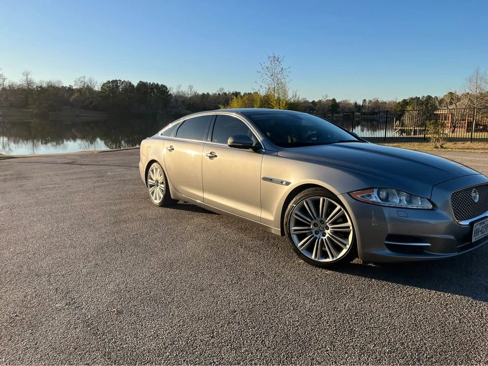 2012 Jaguar X351 XJ - Image 6 of 12