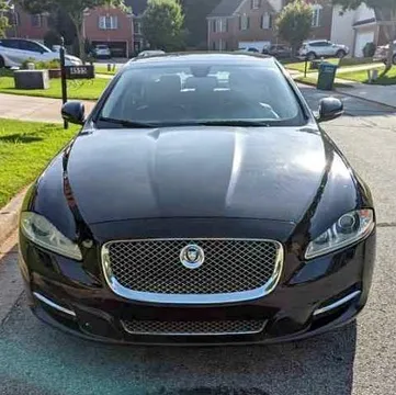 2012 Jaguar XJL Portfolio Sedan
