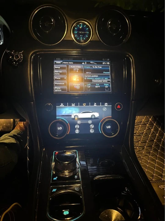 2012 Jaguar X351 XJ - Image 11 of 12