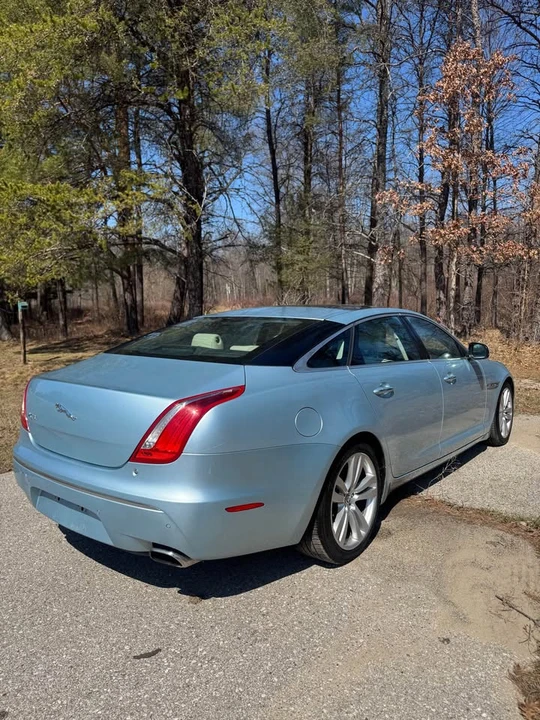 2012 Jaguar X351 XJ - Image 4 of 11