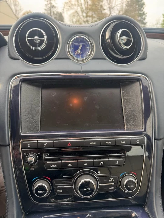 2012 Jaguar X351 XJ - Image 14 of 14