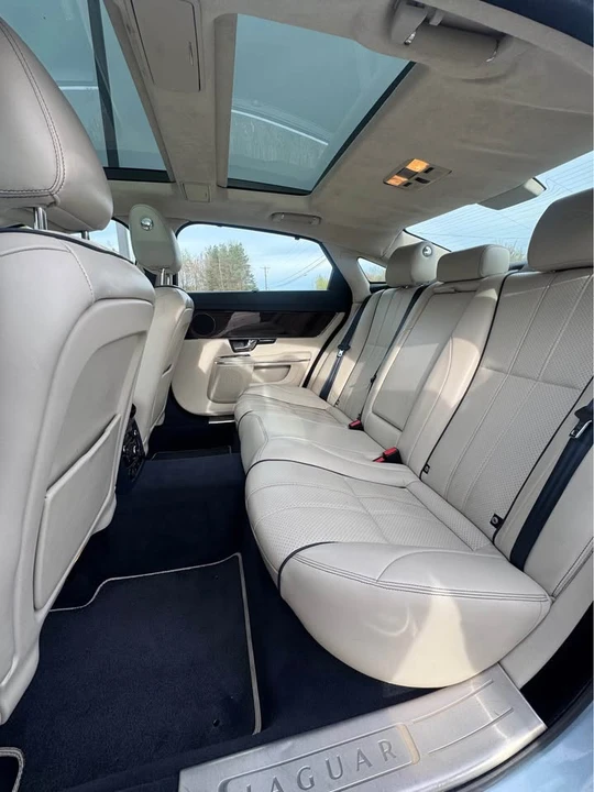 2012 Jaguar X351 XJ - Image 9 of 14