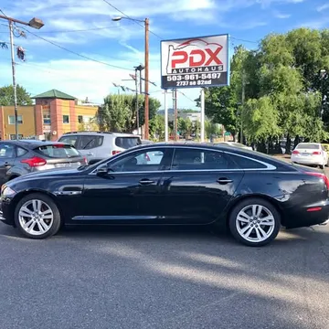 2012 Jaguar XJL Portfolio