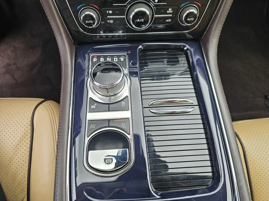 2012 Jaguar X351 XJ - Image 12 of 14