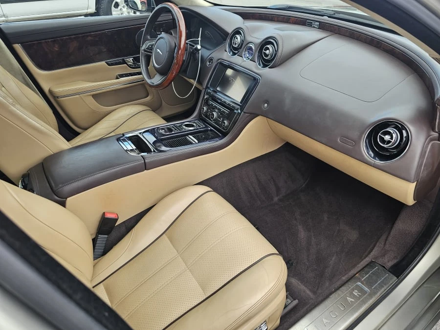 2012 Jaguar X351 XJ - Image 10 of 14