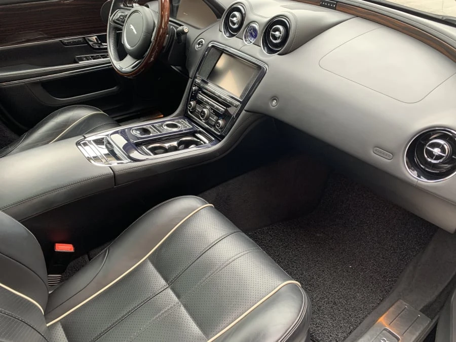2012 Jaguar X351 XJ - Image 6 of 8