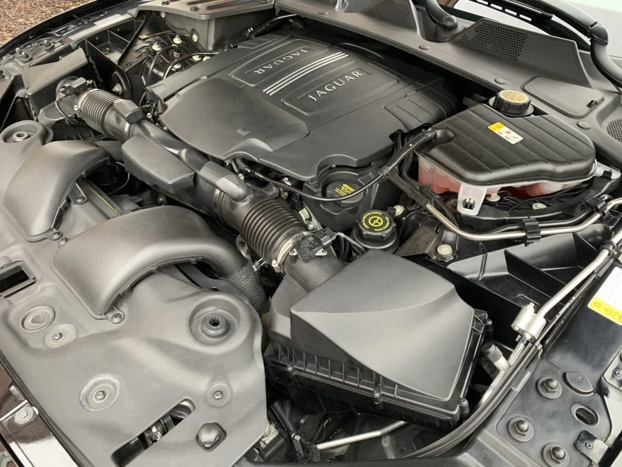 2012 Jaguar X351 XJ - Image 8 of 8
