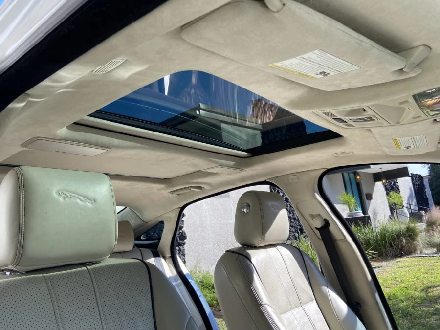 2012 Jaguar X351 XJ - Image 12 of 18