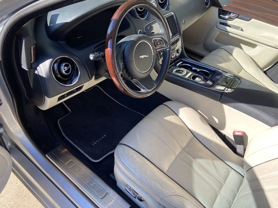 2012 Jaguar X351 XJ - Image 7 of 18