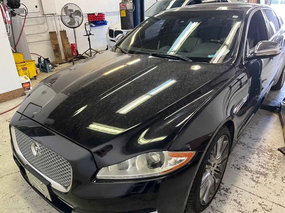 2012 Jaguar X351 XJ - Image 2 of 9