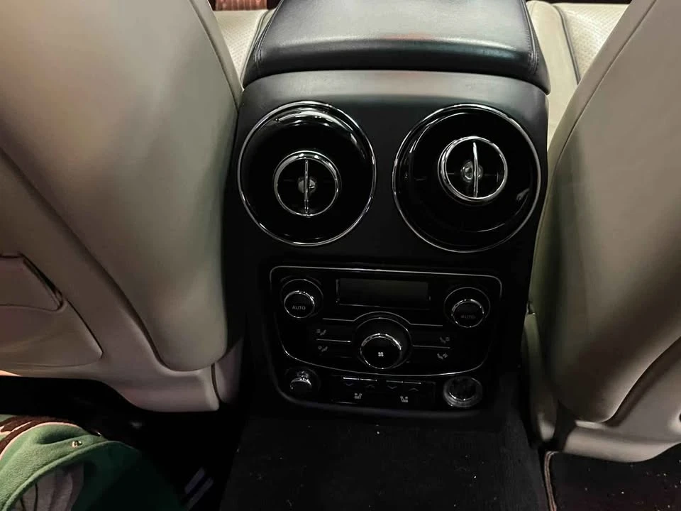 2012 Jaguar X351 XJ - Image 7 of 9