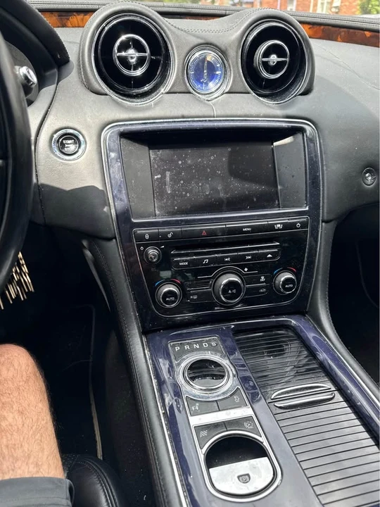 2012 Jaguar XJ Series 4 - Image 6 of 6