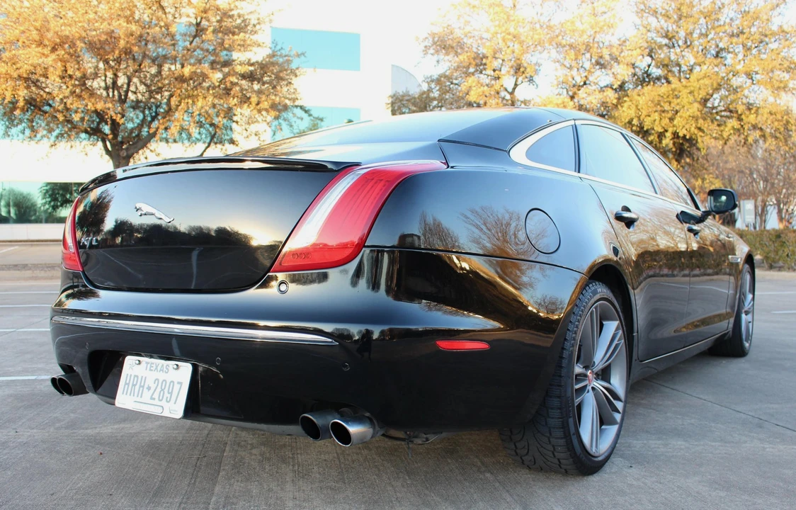 2012 Jaguar X351 XJ - Image 4 of 10