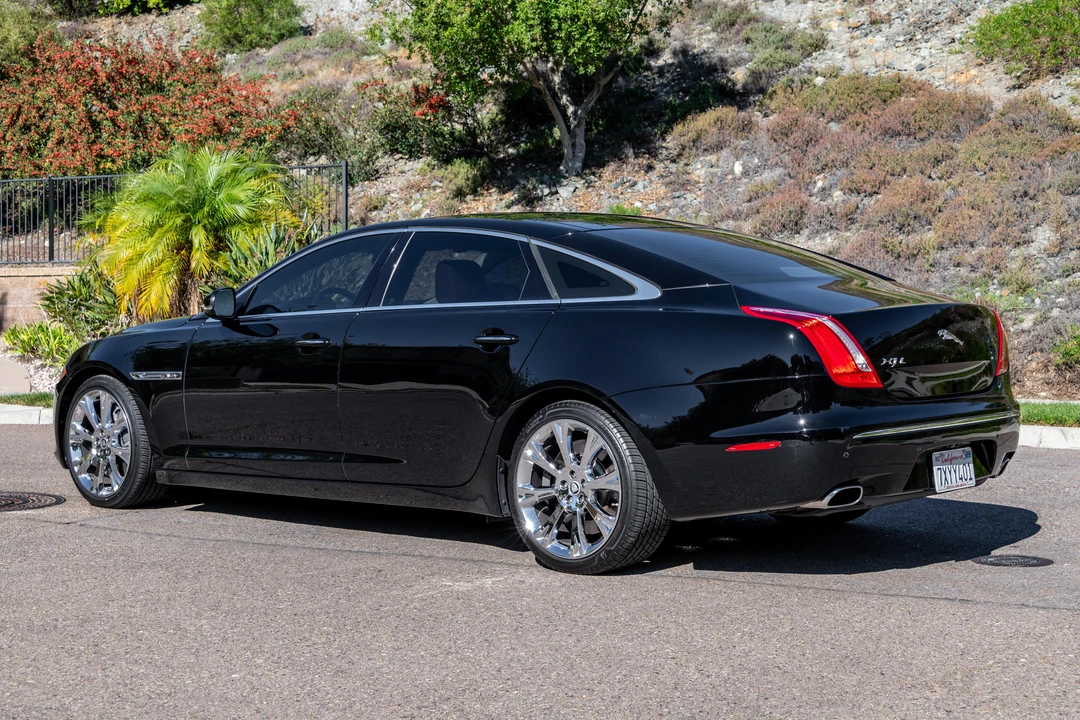 2012 Jaguar X351 XJR - Image 7 of 31