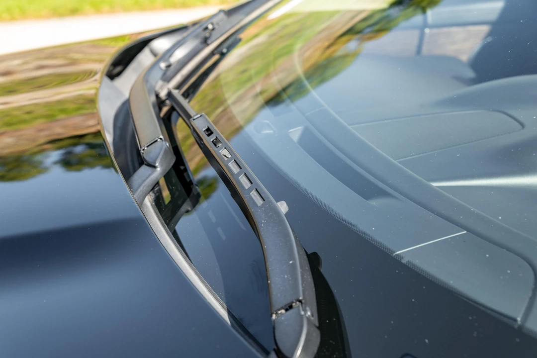 2012 Jaguar X351 XJR - Image 14 of 31