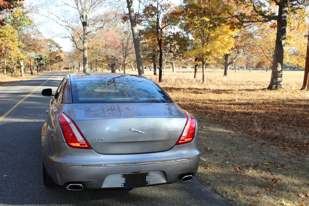 2012 Jaguar X351 XJ - Image 15 of 31