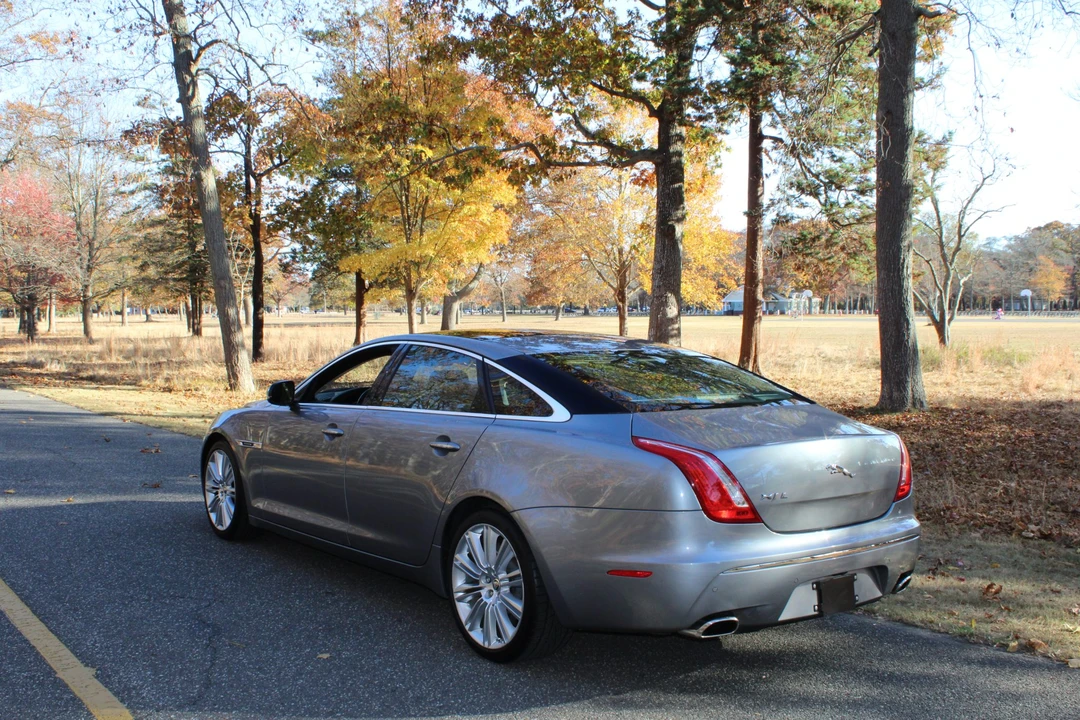 2012 Jaguar X351 XJ - Image 12 of 31