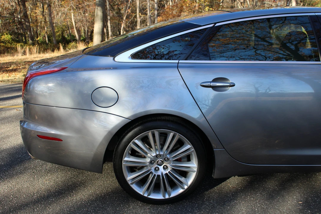2012 Jaguar X351 XJ - Image 30 of 31