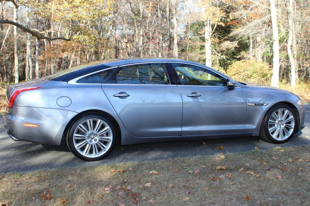 2012 Jaguar X351 XJ - Image 19 of 31