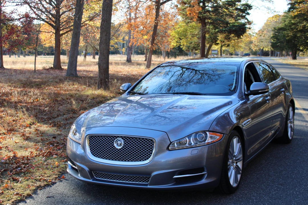 2012 Jaguar X351 XJ - Image 10 of 31