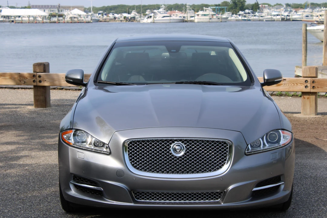 2012 Jaguar X351 XJ - Image 6 of 25