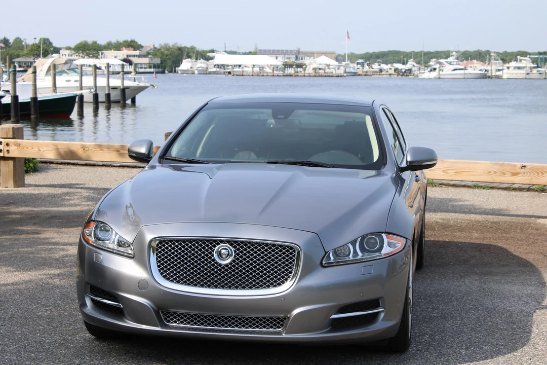 2012 Jaguar X351 XJ - Image 7 of 25