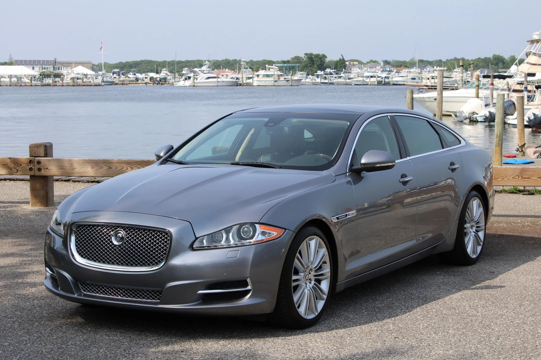 2012 Jaguar X351 XJ - Image 8 of 25