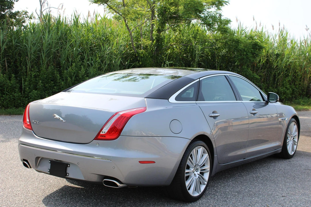 2012 Jaguar X351 XJ - Image 4 of 25
