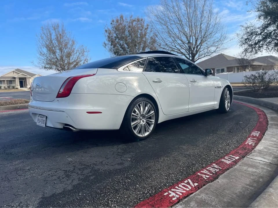 2012 Jaguar X351 XJ - Image 2 of 7