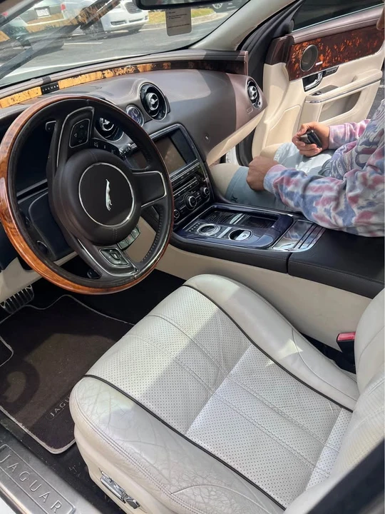2012 Jaguar X351 XJ - Image 11 of 11