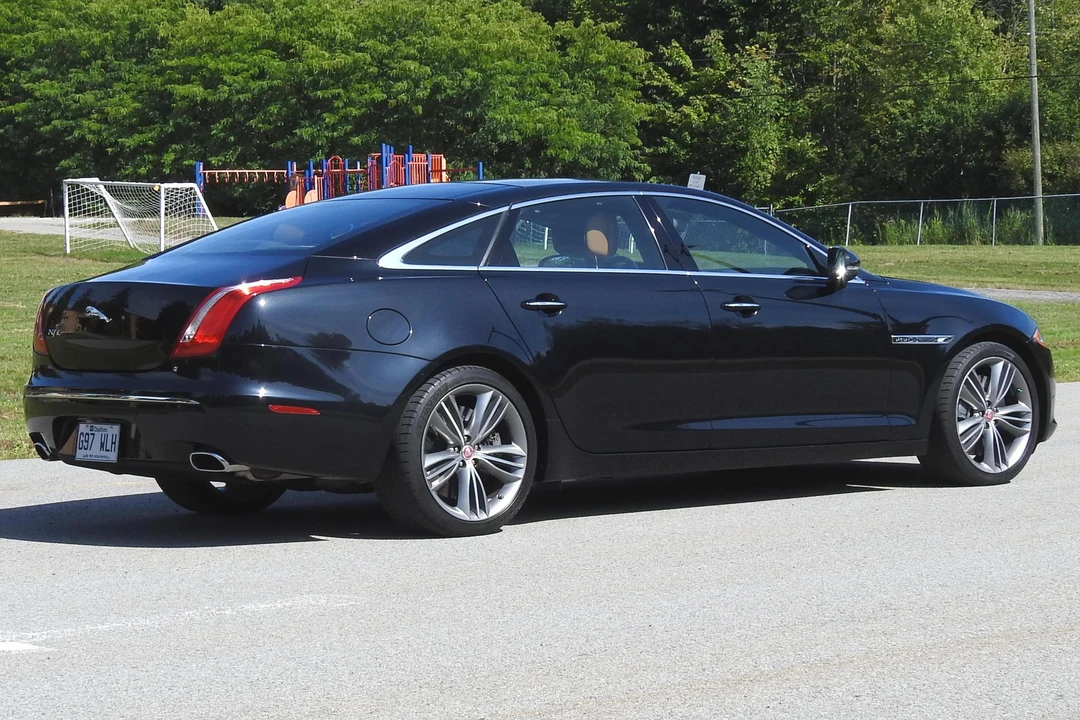 2012 Jaguar X351 XJ - Image 4 of 6