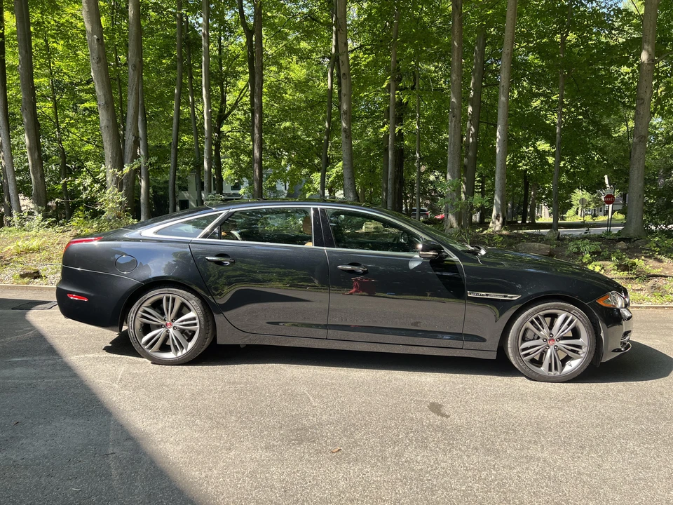 2012 Jaguar X351 XJ - Image 6 of 6