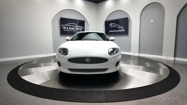 2012 Jaguar X150 XK - Image 8 of 24