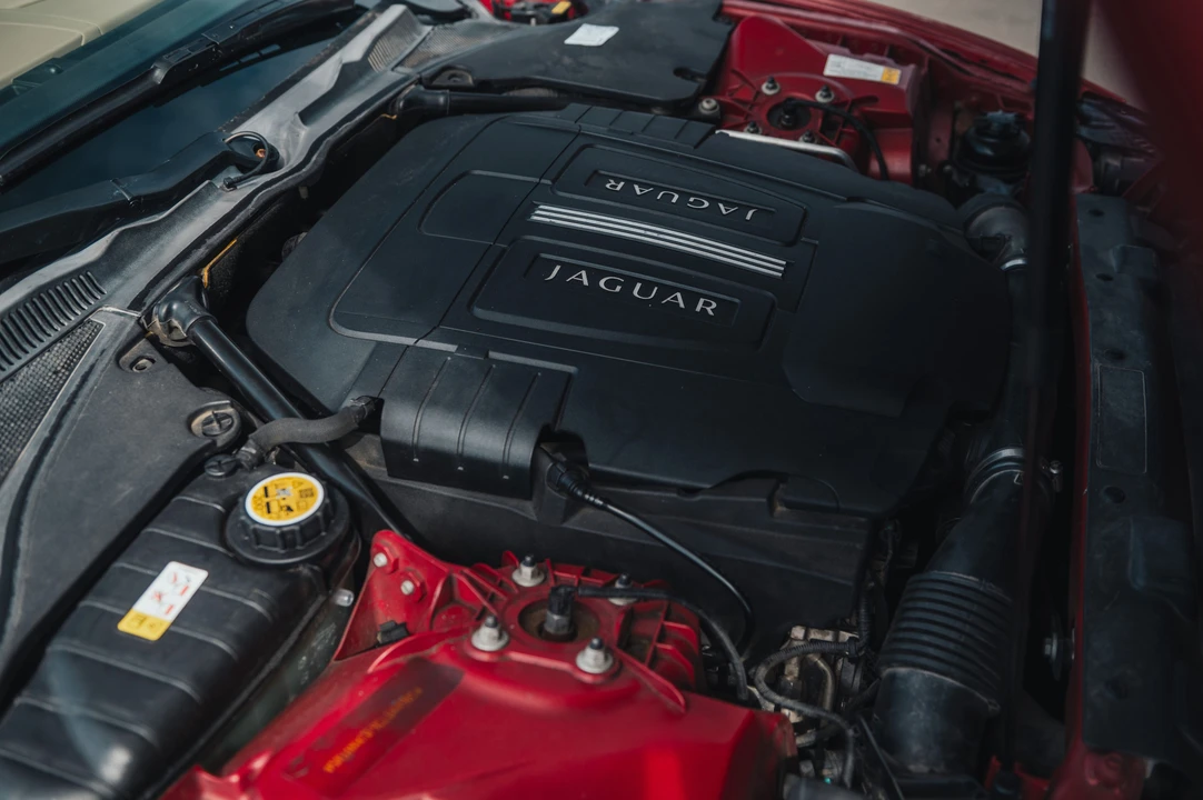 2012 Jaguar X150 XK - Image 28 of 31