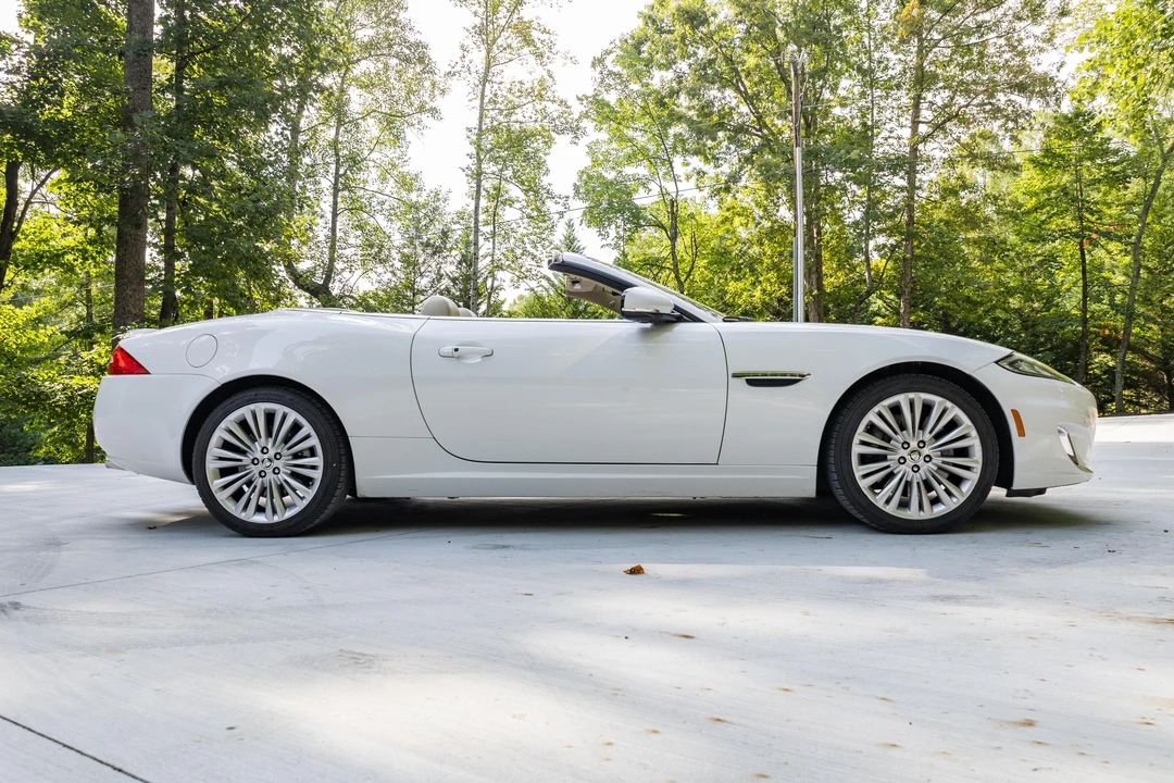 2012 Jaguar X150 XK - Image 3 of 31