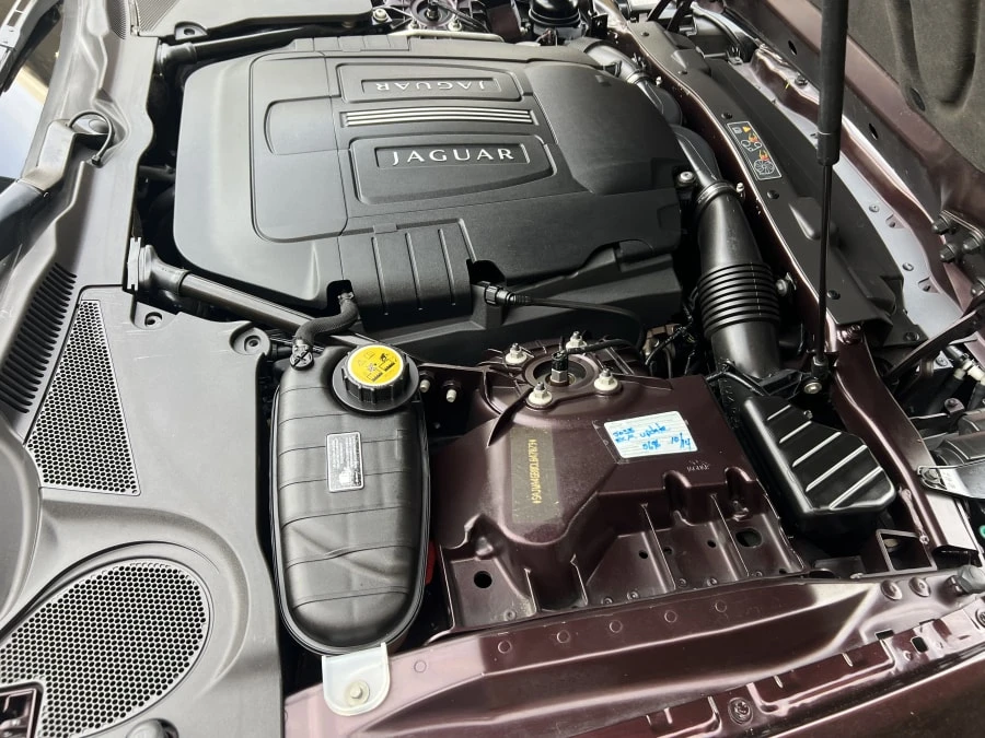 2012 Jaguar X150 XK - Image 11 of 12